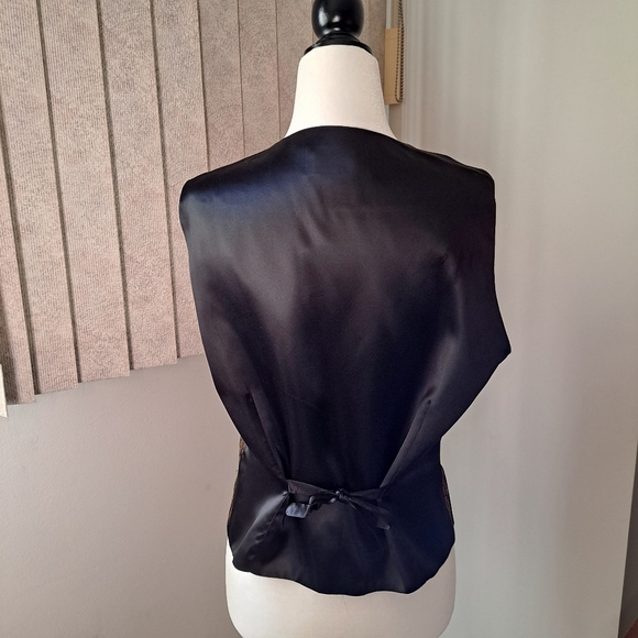 Vintage Women's Vest - Picture 10 of 13